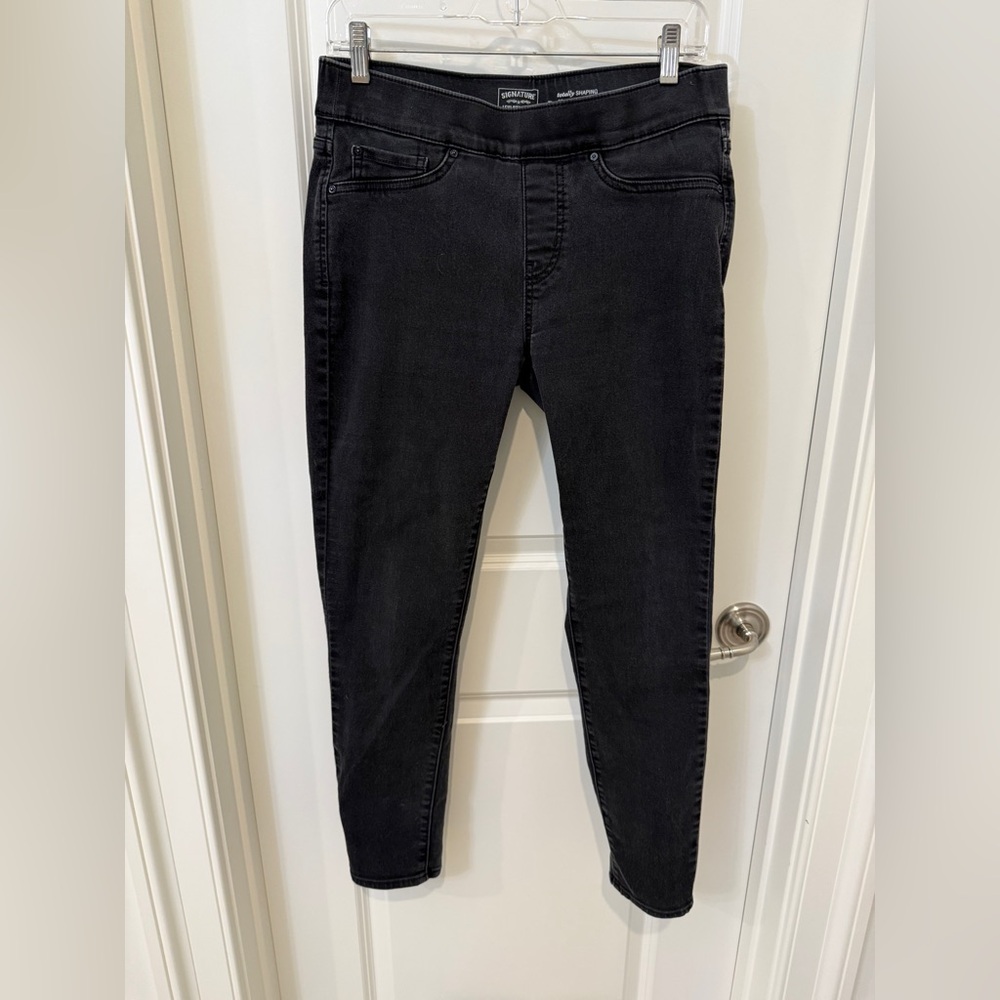 Signature by Levi Strauss Women's Black Jeans Size 10